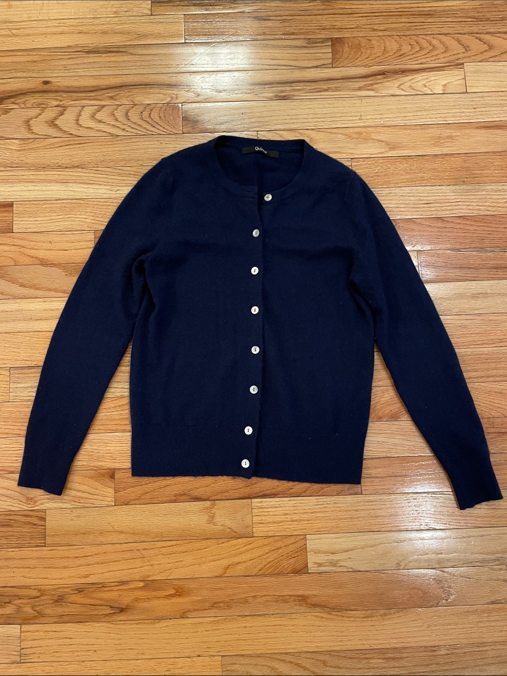 Classic Navy Crewneck Button-Front Sweater 100% Cashmere